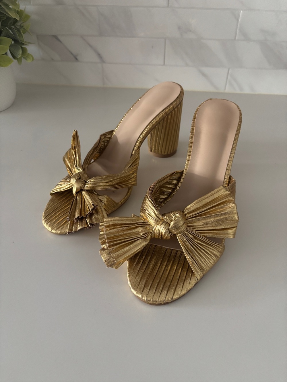 Source Unknown Metallic Gold Knotted Bow High-Heel Mules